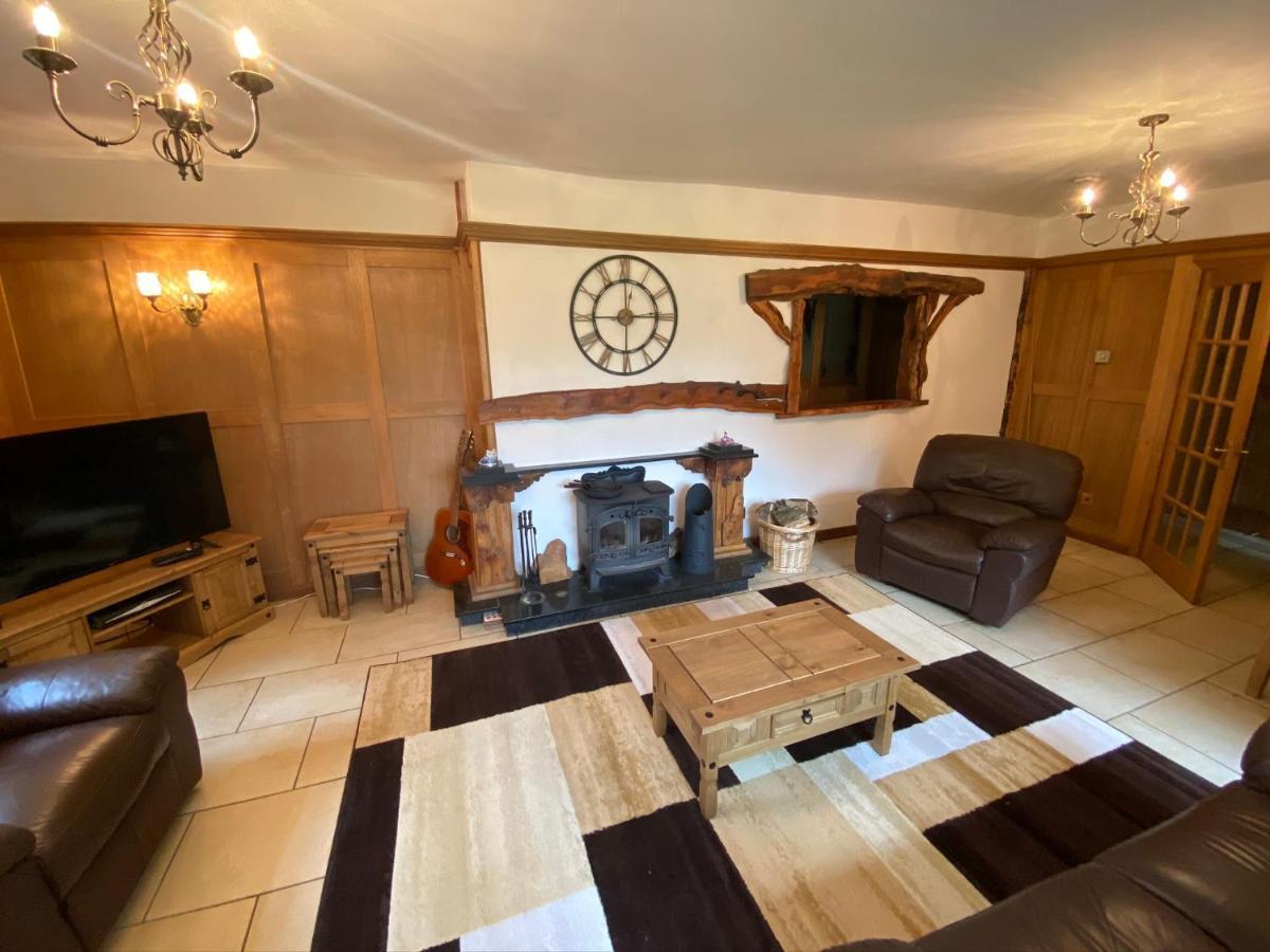 Tranquil Thornhill Cottage Retreat With Hot Tub Moniaive Екстериор снимка