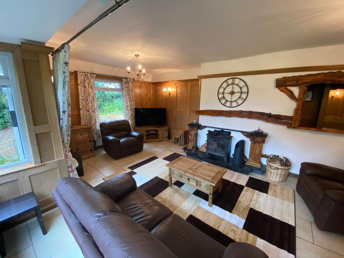Tranquil Thornhill Cottage Retreat With Hot Tub Moniaive Екстериор снимка