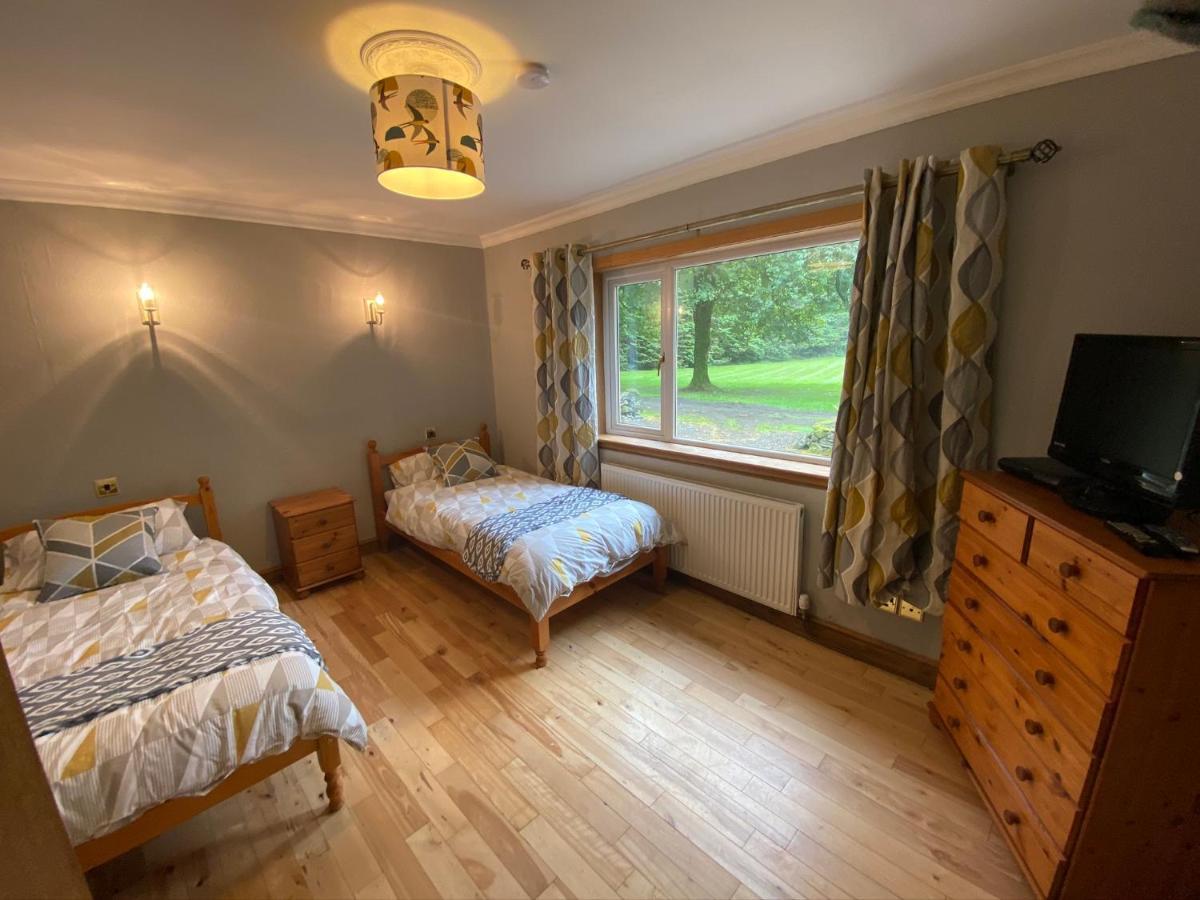 Tranquil Thornhill Cottage Retreat With Hot Tub Moniaive Екстериор снимка