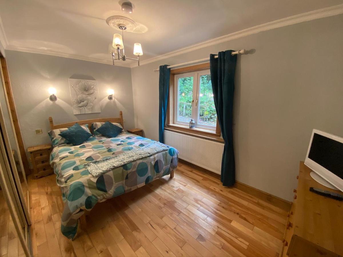 Tranquil Thornhill Cottage Retreat With Hot Tub Moniaive Екстериор снимка