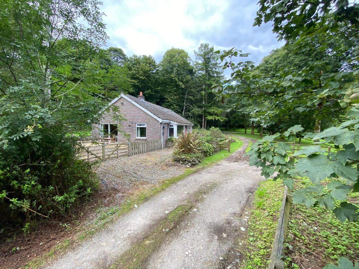 Tranquil Thornhill Cottage Retreat With Hot Tub Moniaive Екстериор снимка